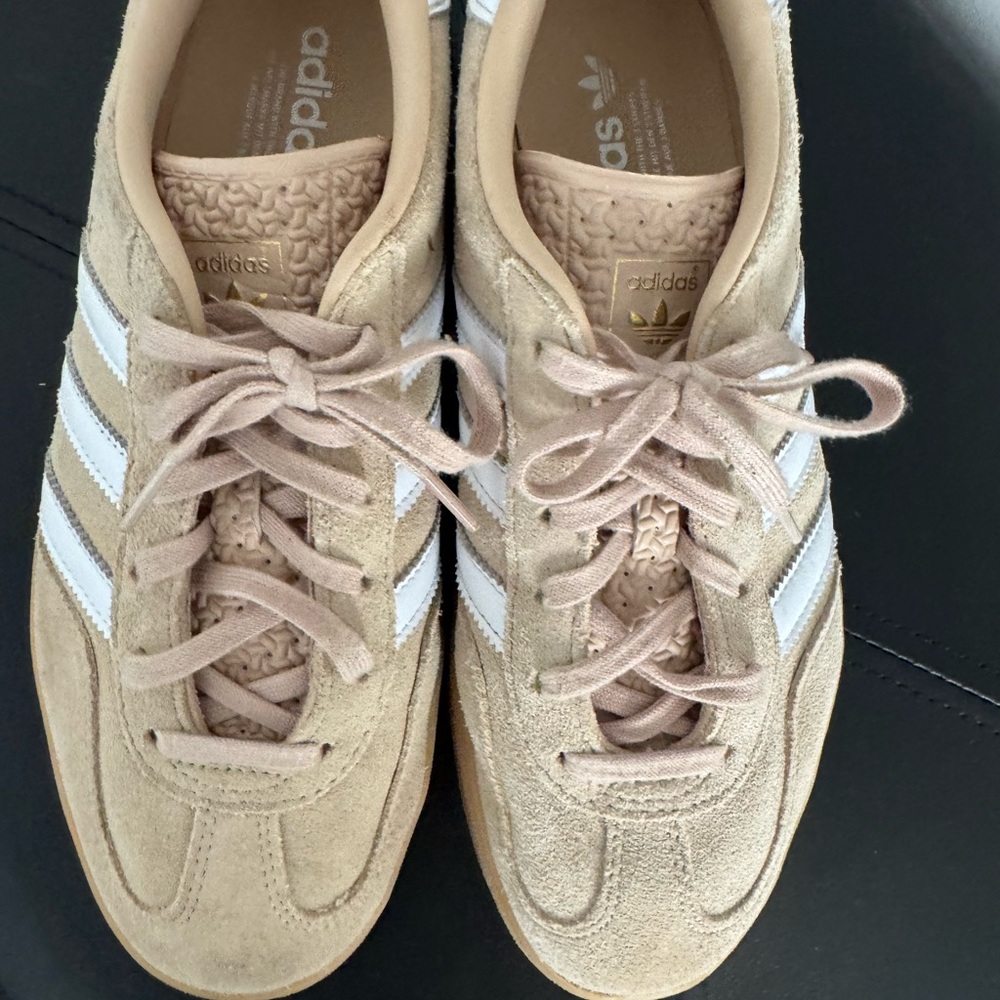 Adidas Gazelle Beige and White Sneakers - Picture 3 of 7